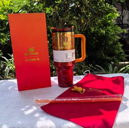 Stanley x KAROL G 40oz Quencher H2.0 FlowState Tumbler – KAROL G FLOR Limited Edition