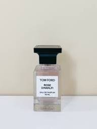 Tom Ford Rose D’Amalfi Eau de Parfum 1.7 oz / 50 ml – Luxury Floral Rose Citrus Fragrance for Women & Men