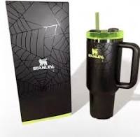 Stanley Halloween Web Glow H2.0 40oz Tumbler Limited Edition – Glow-in-the-Dark Insulated Travel Cup (Brand New, Fast Shipping)